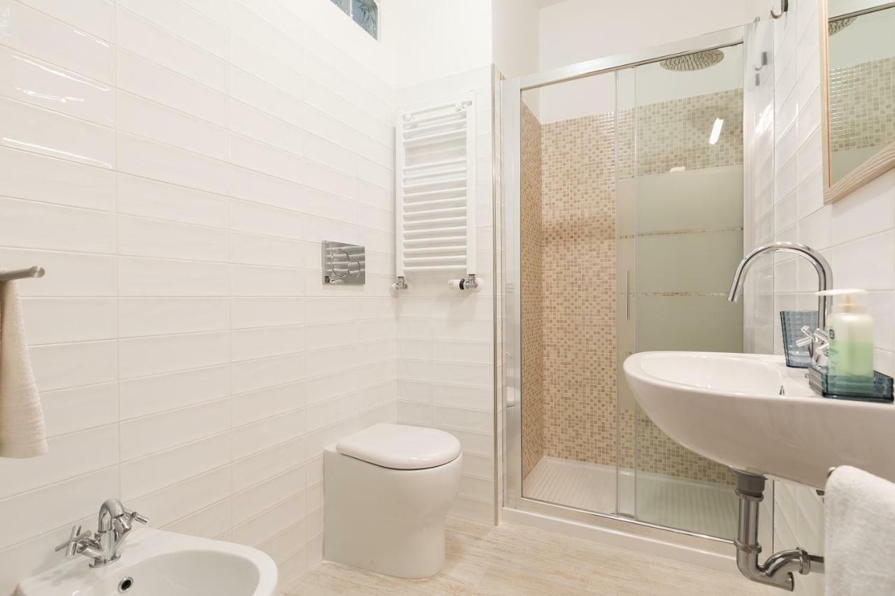 Stars Luxury Apartments 1 Рим Экстерьер фото