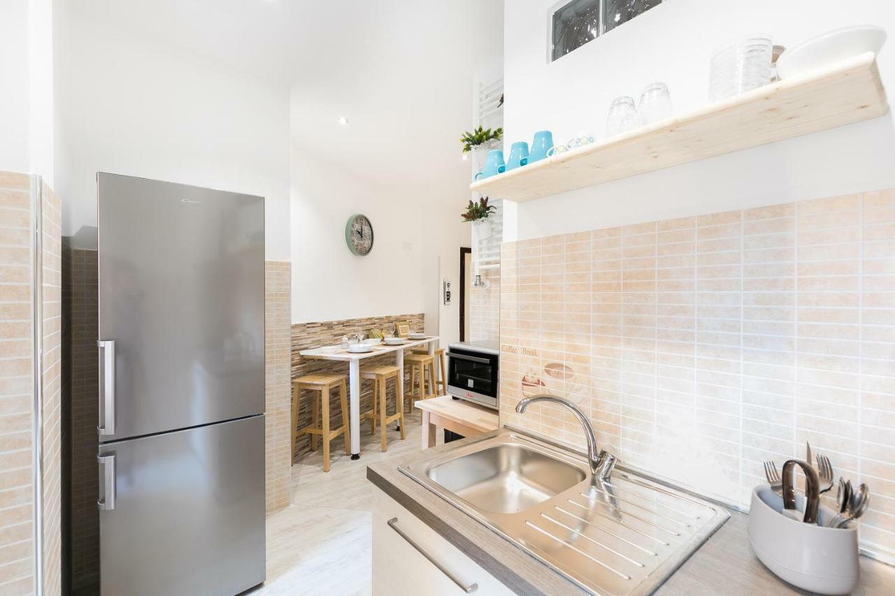 Stars Luxury Apartments 1 Рим Экстерьер фото